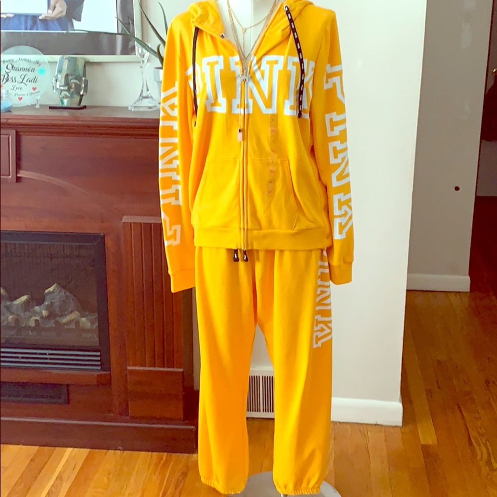 Jogging suit